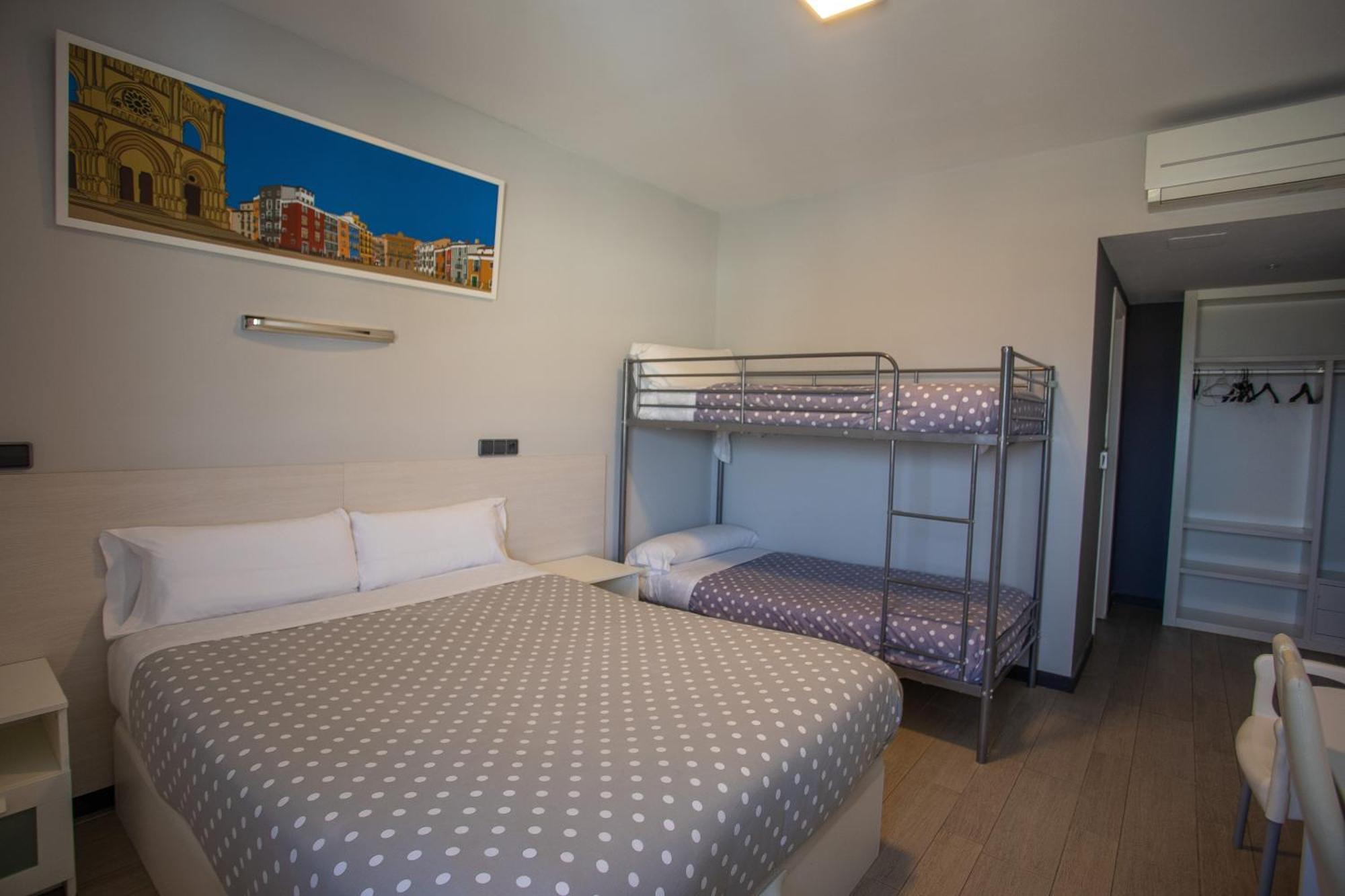 Hotel Lb De 3*