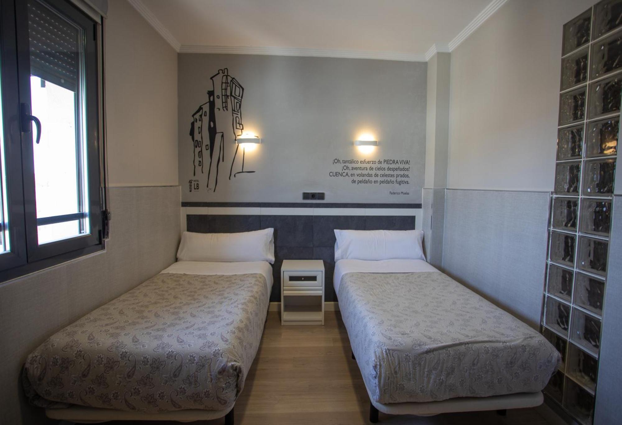Hotel Lb De 3*